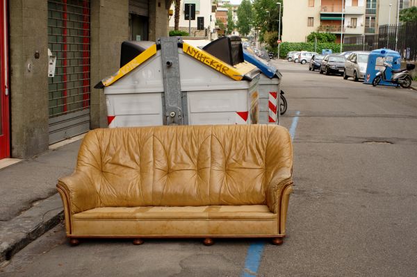 Sofa Disposal in Pasadena